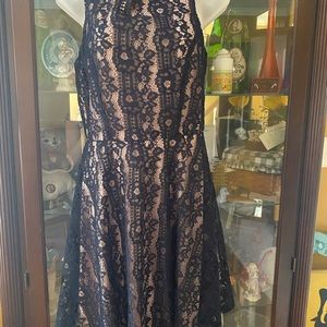 Sleeveless Lace Dress